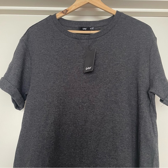 NWOT Sportsgirl Essential Tee - soft stretch ribbed - short sleeve with … - Picture 3 of 8